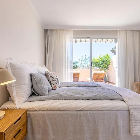 El Manantial, Elviria